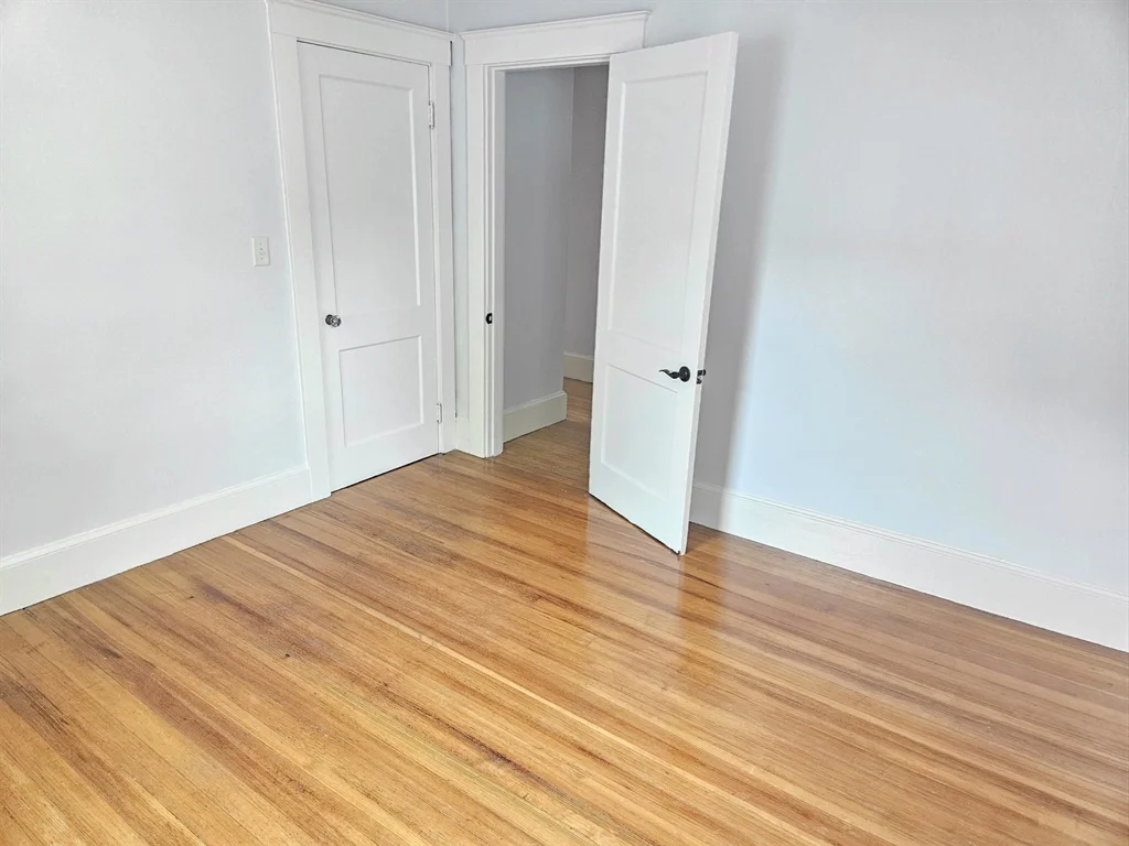 3 bed, 1 bath apartment for rent at 19 Rowe St Unit 2, Auburndale — photo 14 of 21