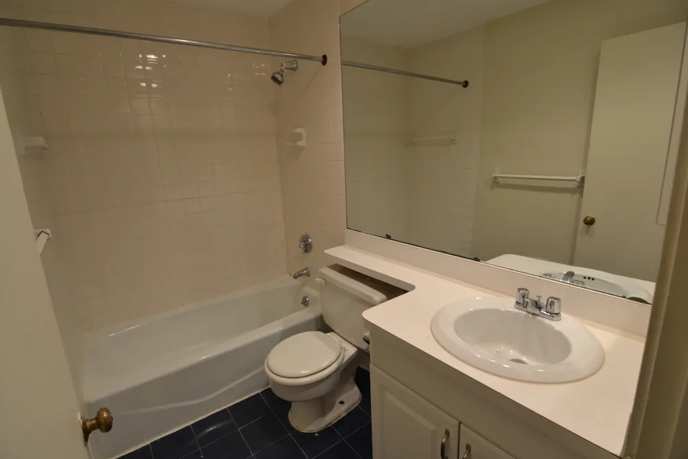 1 bed, 1 bath apartment for rent at 19 Saint Germain St Unit 1, Back Bay — photo 8 of 12