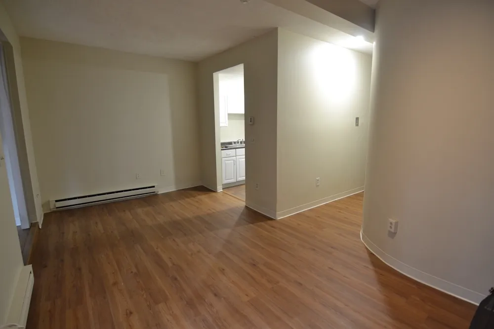 1 bed, 1 bath apartment for rent at 19 Saint Germain St Unit 1, Back Bay — photo 3 of 12