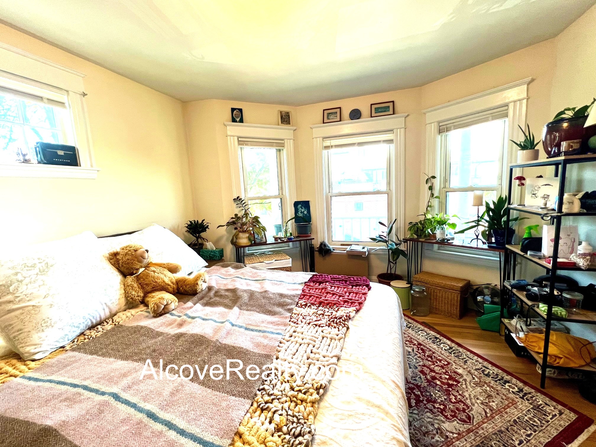 3 bed, 1 bath apartment for rent at 19 Sartwell Ave Unit 3, Spring Hill — photo 8 of 25