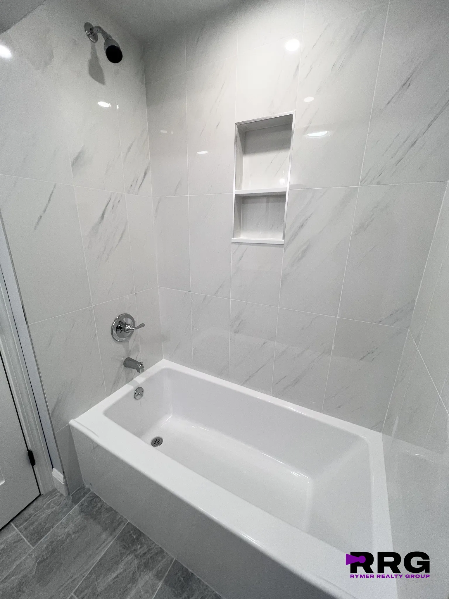 3 bed, 2 bath apartment for rent at 19 Sawyer Ave Unit garden, Dorchester — photo 6 of 24