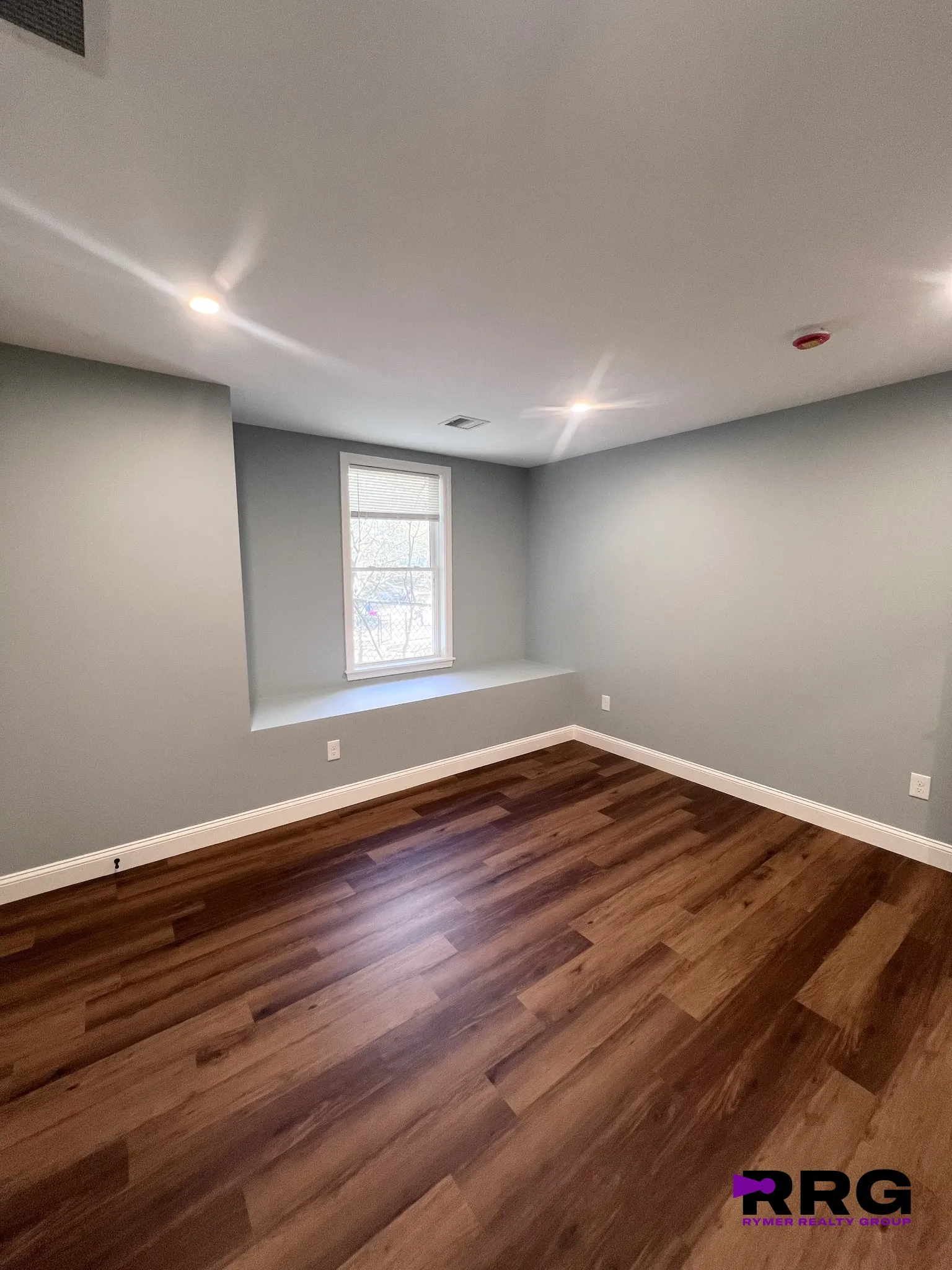 3 bed, 2 bath apartment for rent at 19 Sawyer Ave Unit garden, Dorchester — photo 11 of 24