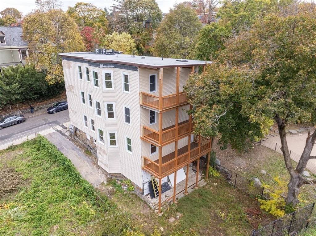 4 bed, 2 bath apartment for rent at 19 Sawyer Unit 3, Dorchester — photo 18 of 22