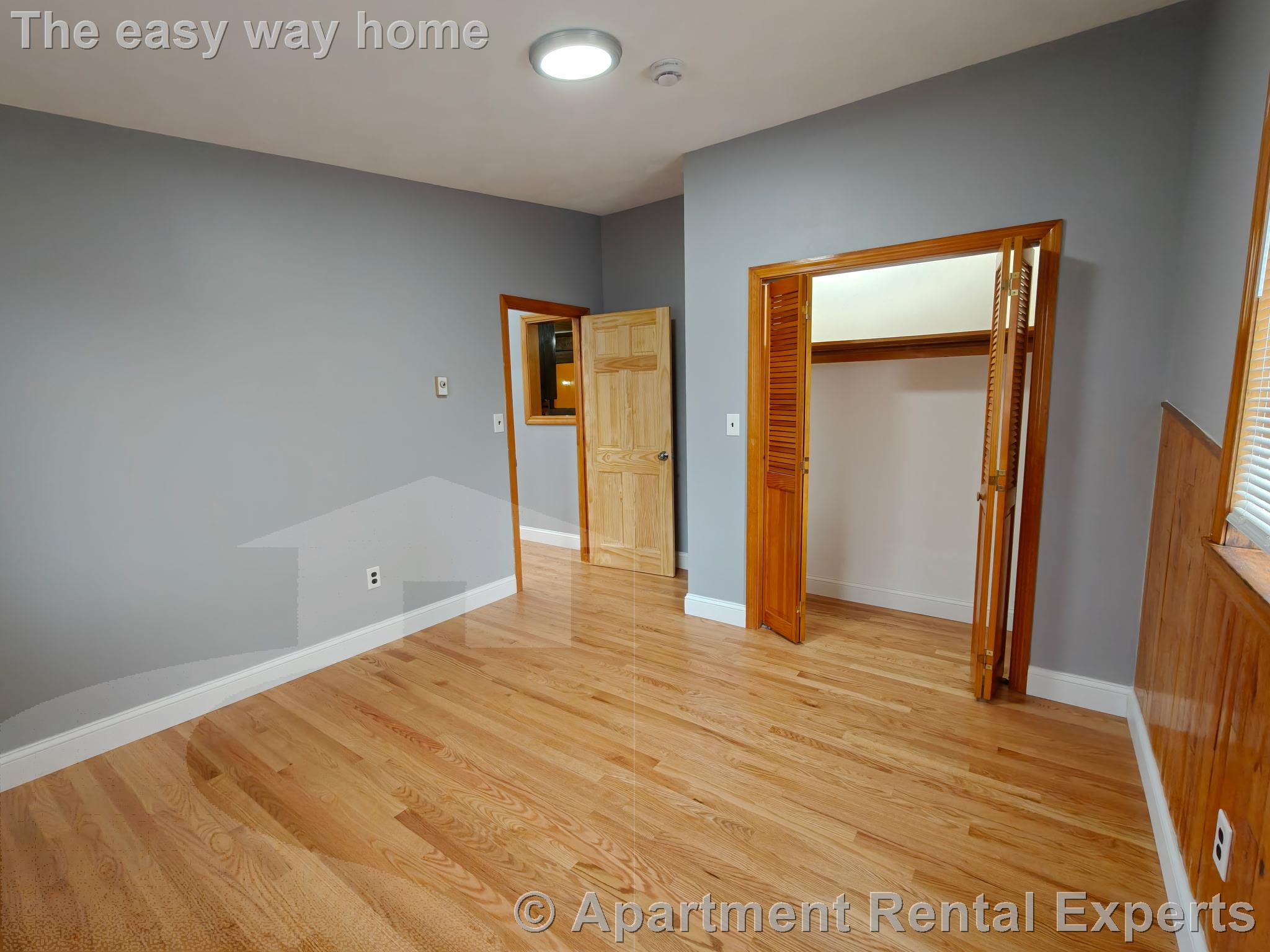 3 bed, 1 bath apartment for rent at 19 Sheridan St Unit 1, Malden Center — photo 5 of 7