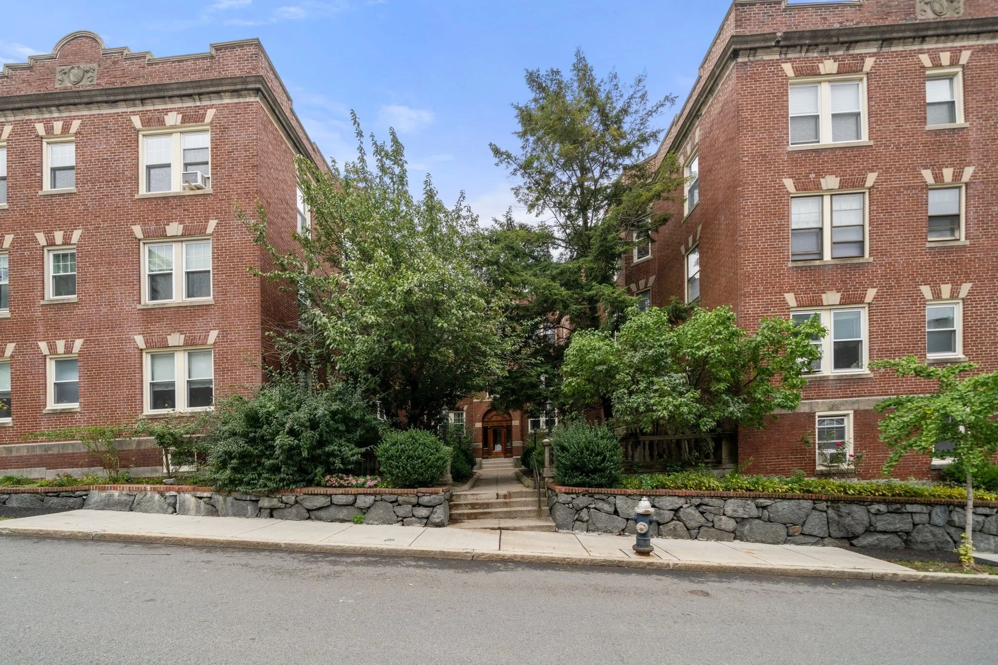 1 bed, 1 bath apartment for rent at 19 Short St Unit 3, Coolidge Corner — photo 14 of 14