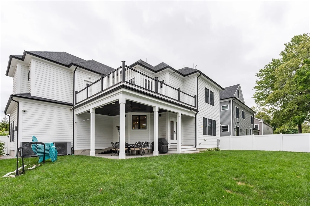 5 bed, 4+ bath apartment for rent at 19 Shute Path Unit 0, Newton Center — photo 24 of 26