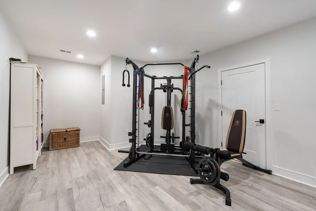 5 bed, 4+ bath apartment for rent at 19 Shute Path Unit 0, Newton Center — photo 19 of 26