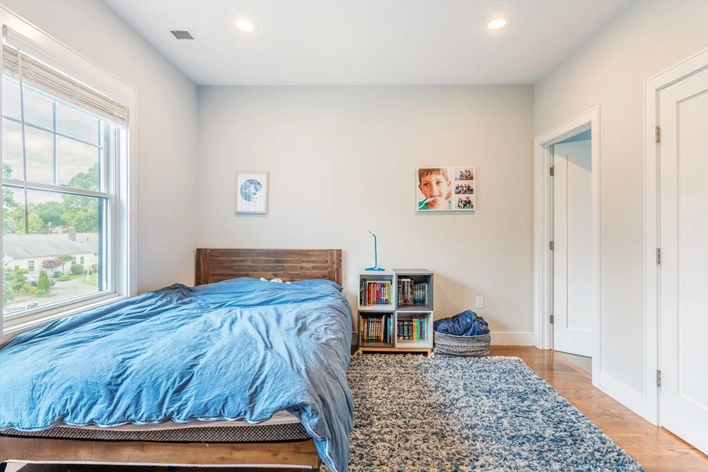 5 bed, 4+ bath apartment for rent at 19 Shute Path Unit 0, Newton Center — photo 15 of 26