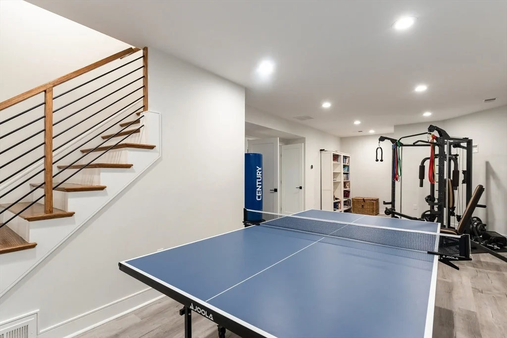 5 bed, 4+ bath apartment for rent at 19 Shute Path Unit 0, Newton Center — photo 17 of 26