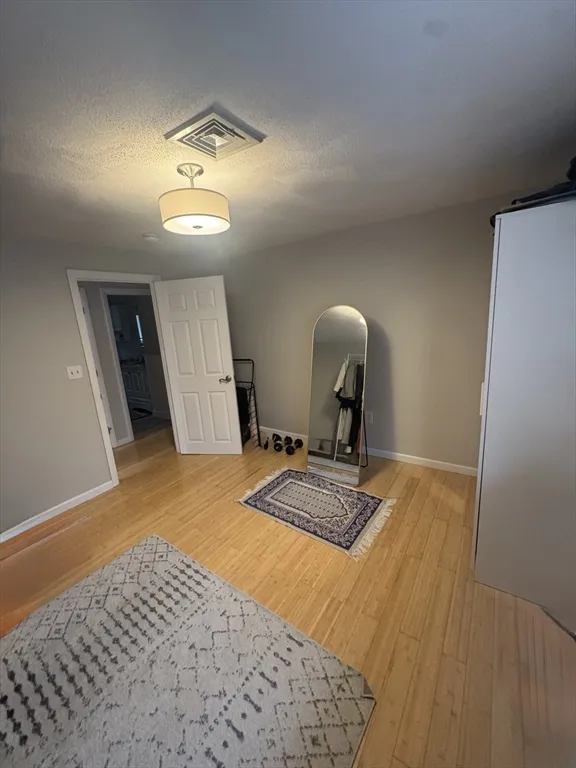 2 bed, 1 bath apartment for rent at 19 Skyline Dr Unit 19, Malden — photo 15 of 18