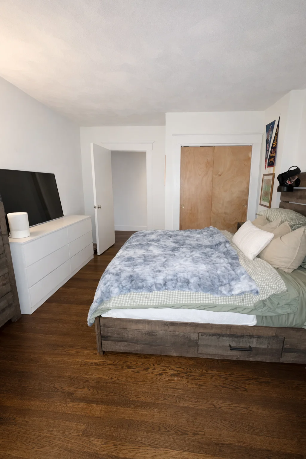 2 bed, 1 bath apartment for rent at 19 South St Unit 1, Brighton — photo 7 of 9
