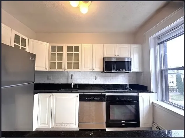 2 bed, 1 bath apartment for rent at 19 South St Unit 11D, Brighton — photo 2 of 8