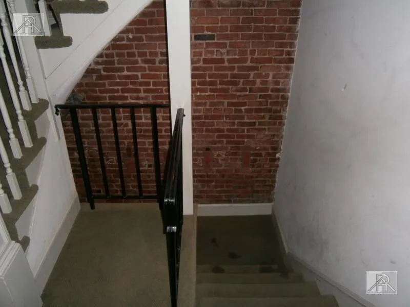 4 bed, 2 bath apartment for rent at 19 South St Unit B1, Brighton — photo 10 of 21