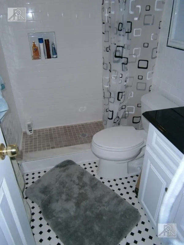 4 bed, 2 bath apartment for rent at 19 South St Unit B1, Brighton — photo 7 of 21