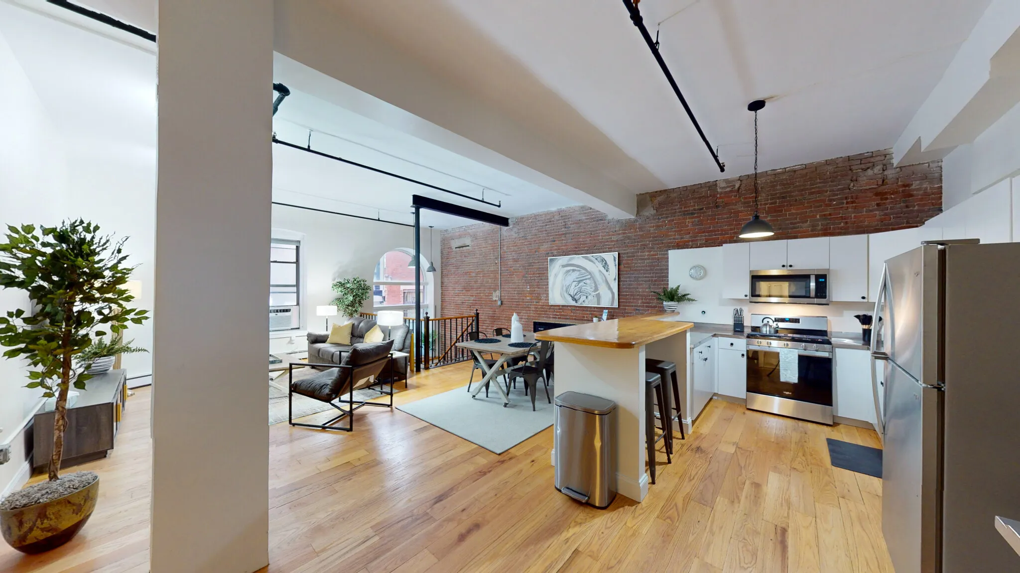 2 bed, 2 bath apartment for rent at 19 Stanhope St Unit 1, Back Bay — photo 23 of 33