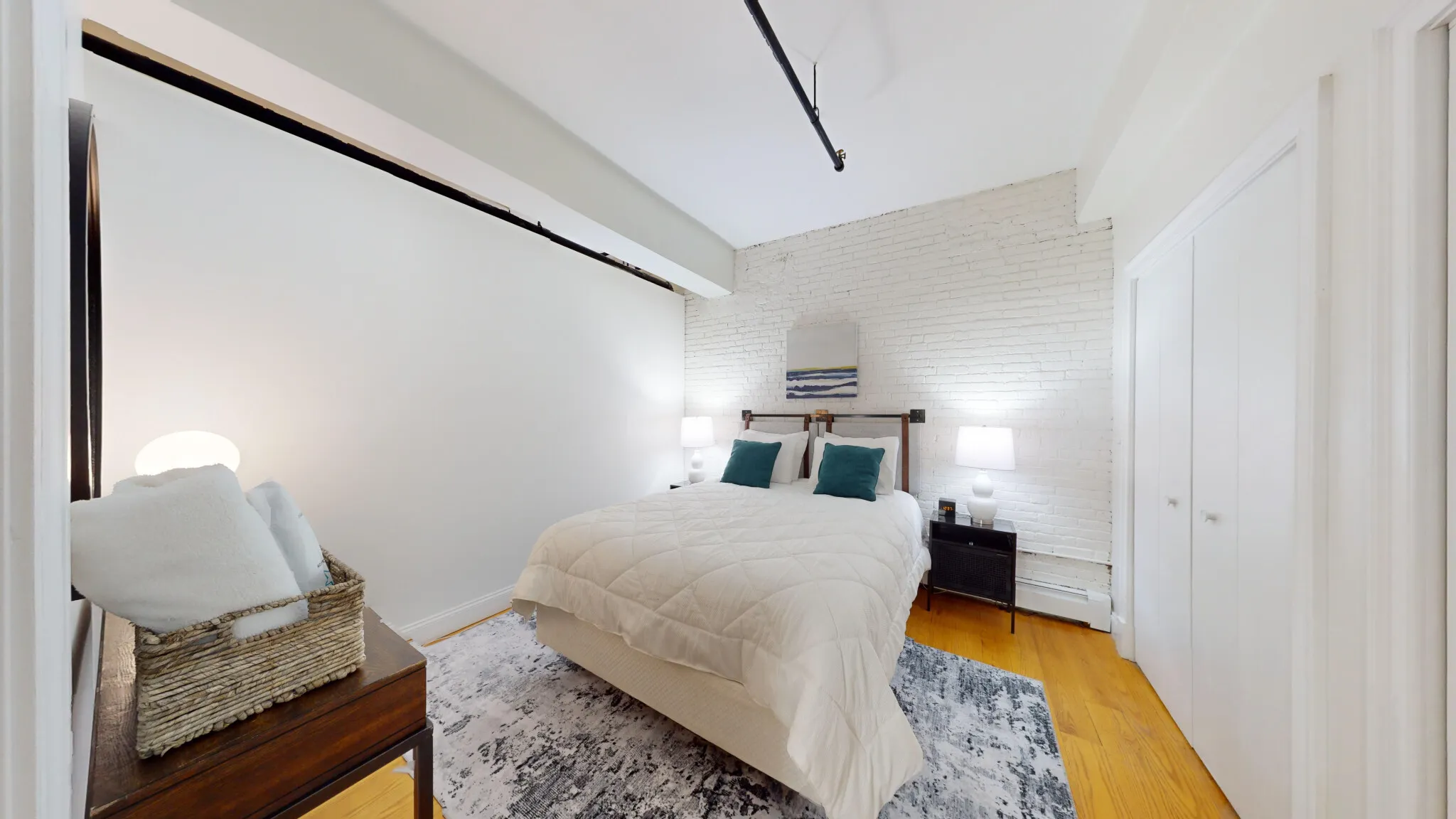 2 bed, 2 bath apartment for rent at 19 Stanhope St Unit 1, Back Bay — photo 21 of 33