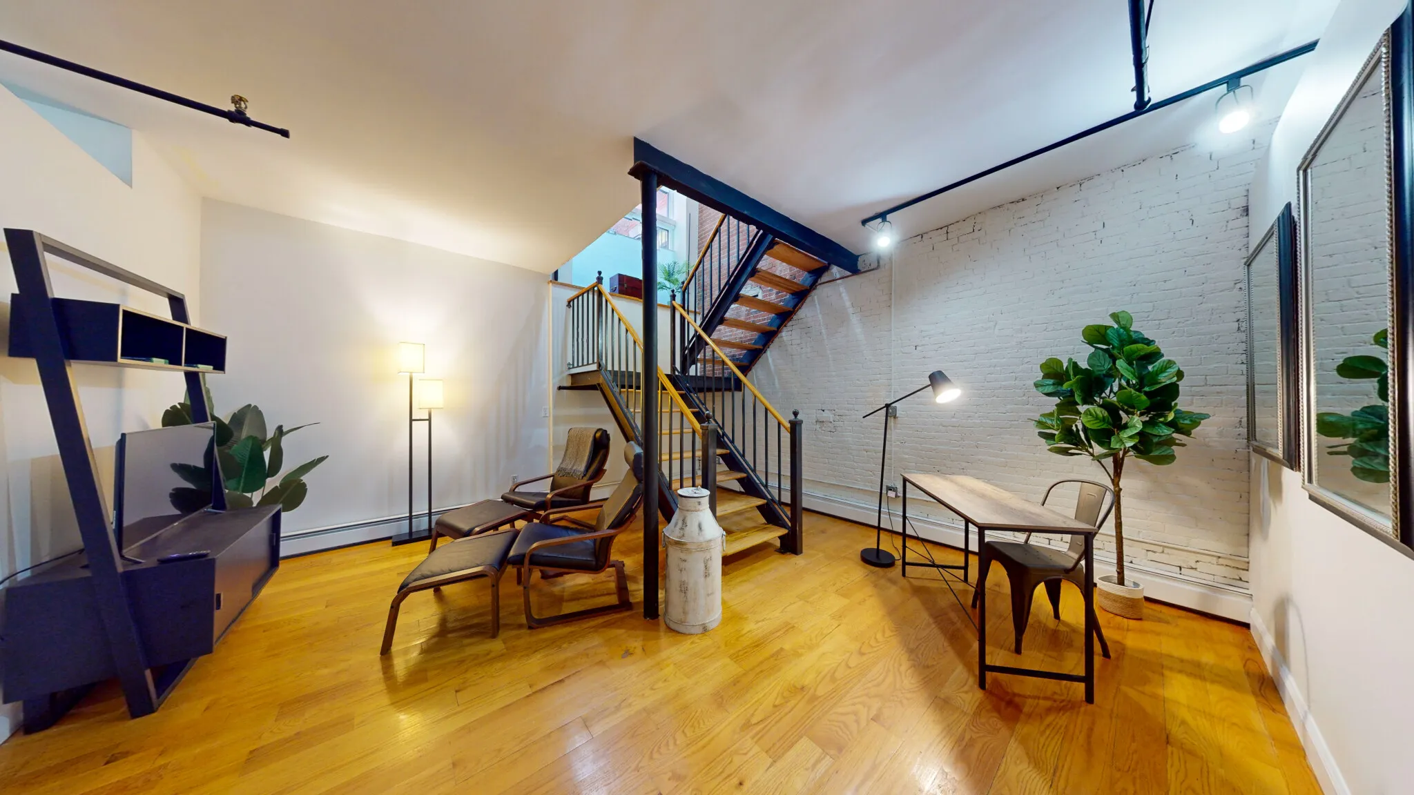 2 bed, 2 bath apartment for rent at 19 Stanhope St Unit 1, Back Bay — photo 16 of 33
