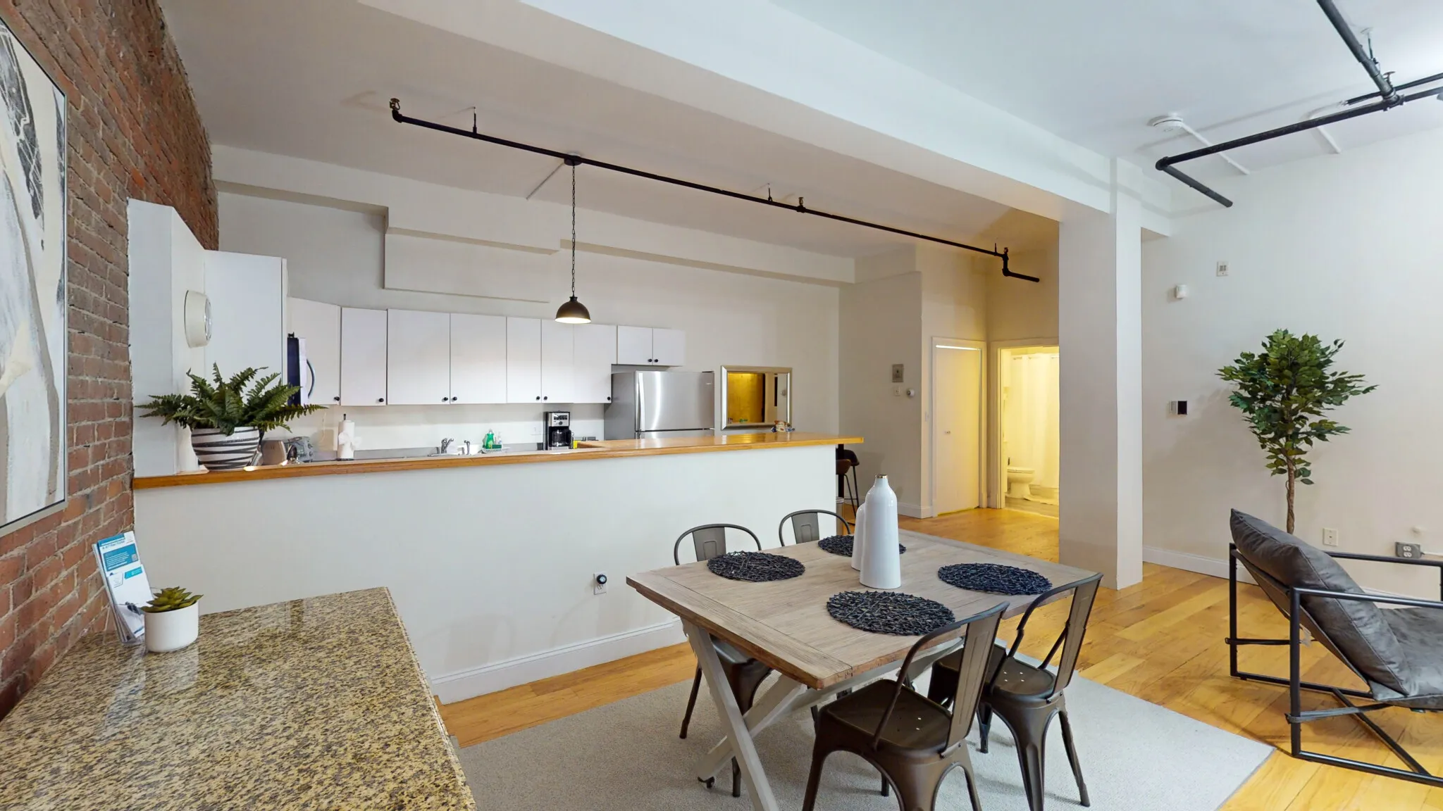 2 bed, 2 bath apartment for rent at 19 Stanhope St Unit 1, Back Bay — photo 28 of 33