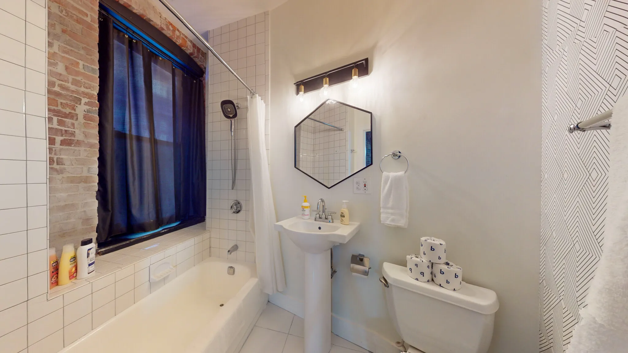 1 bed, 2 bath apartment for rent at 19 Stanhope St Unit 1B, Back Bay — photo 12 of 15