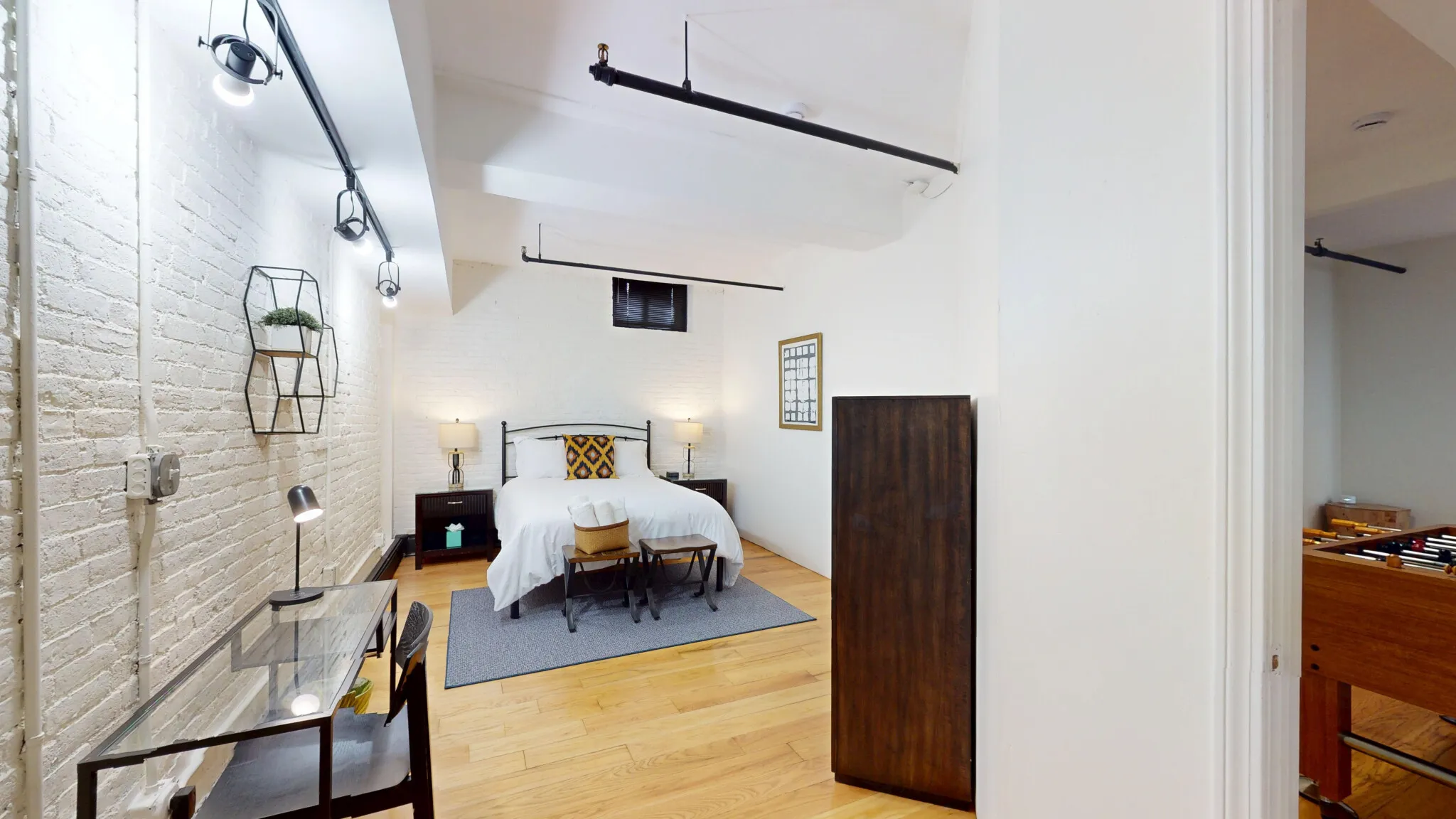 3 bed, 2 bath apartment for rent at 19 Stanhope St Unit 1C, Back Bay — photo 15 of 20