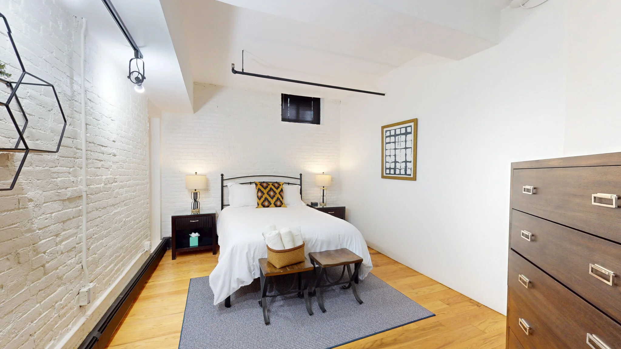 3 bed, 2 bath apartment for rent at 19 Stanhope St Unit 1C, Back Bay — photo 18 of 20