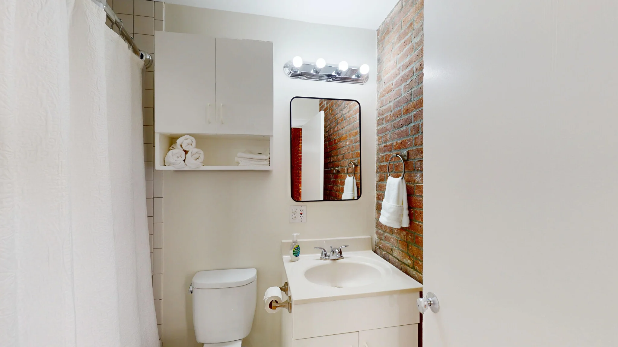 3 bed, 2 bath apartment for rent at 19 Stanhope St Unit 1C, Back Bay — photo 20 of 20
