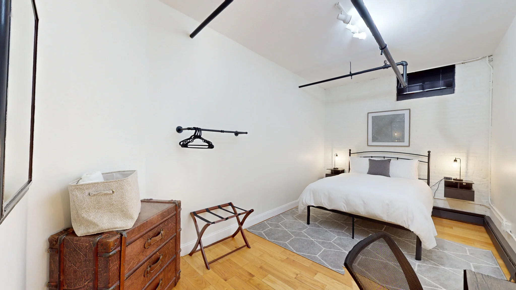 3 bed, 2 bath apartment for rent at 19 Stanhope St Unit 1C, Back Bay — photo 17 of 20