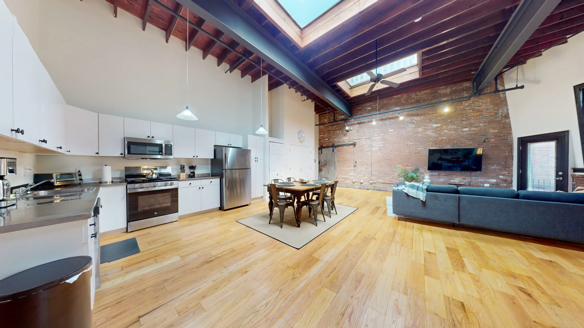 2 bed, 1 bath apartment for rent at 19 Stanhope St Unit 3B, Back Bay — photo 15 of 28