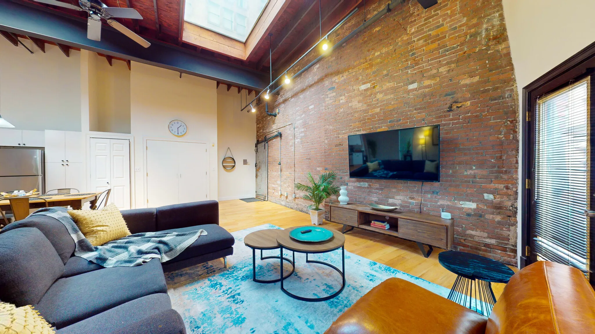 2 bed, 1 bath apartment for rent at 19 Stanhope St Unit 3B, Back Bay