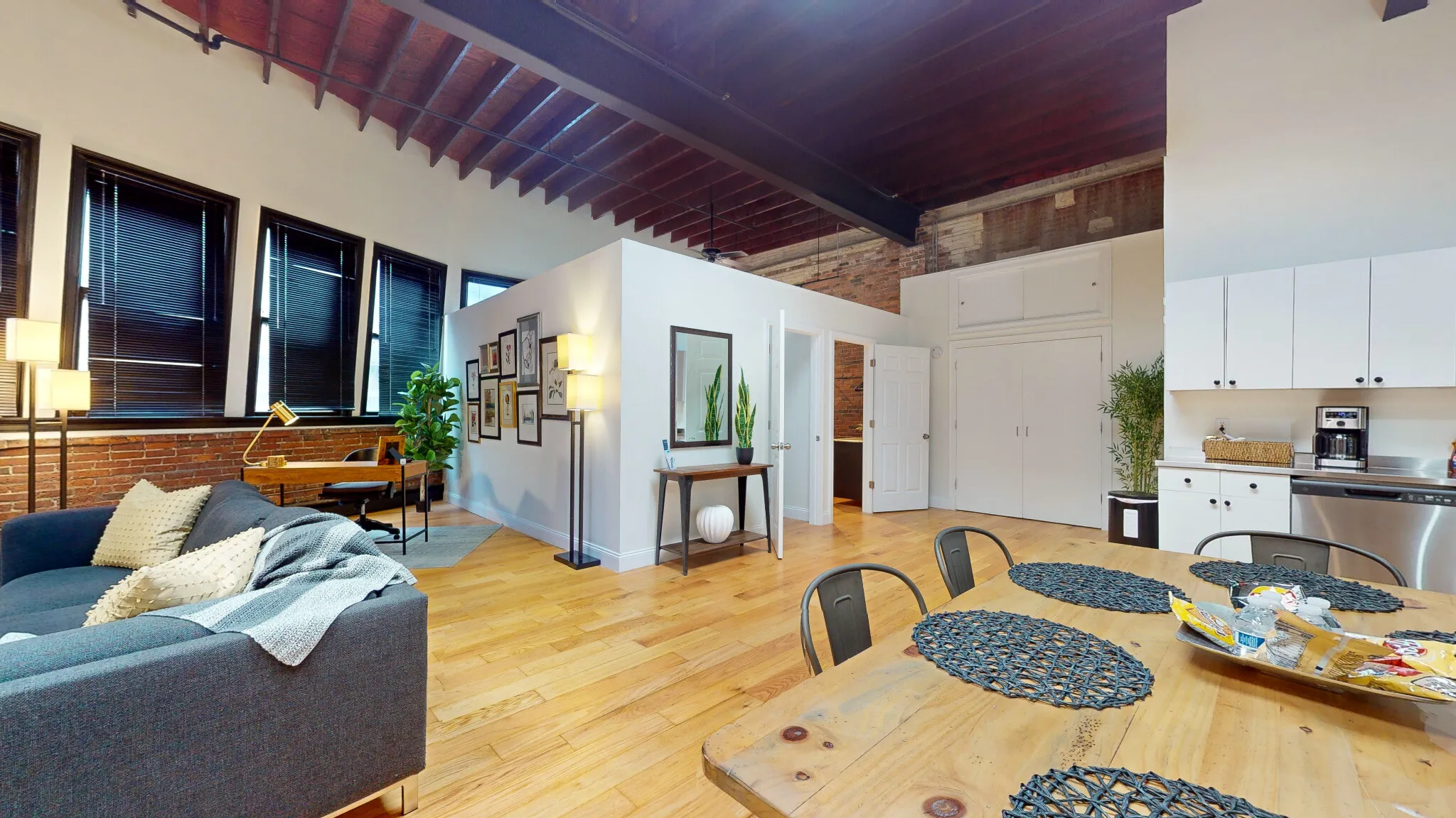 2 bed, 1 bath apartment for rent at 19 Stanhope St Unit 3B, Back Bay — photo 19 of 28
