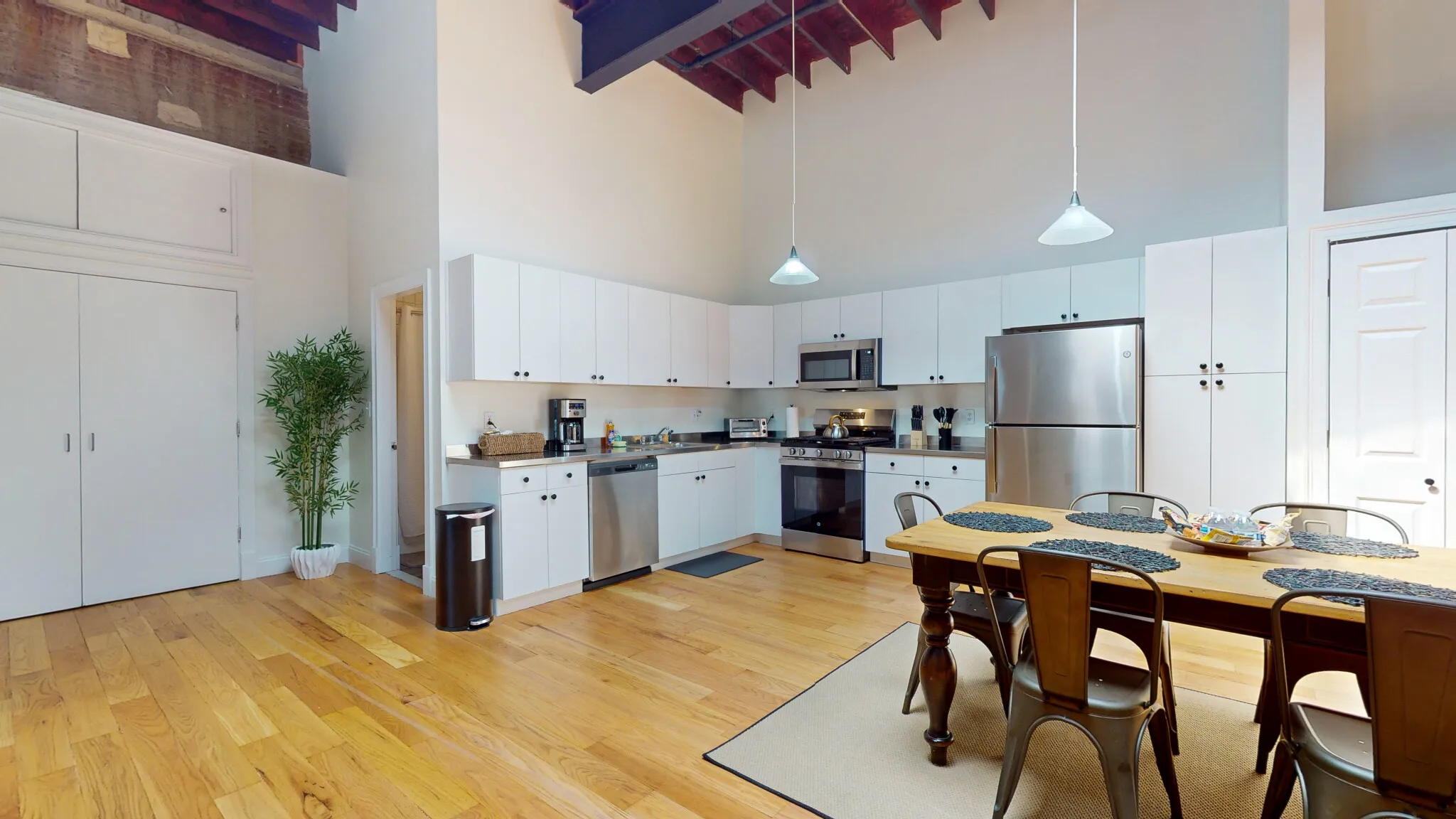 2 bed, 1 bath apartment for rent at 19 Stanhope St Unit 3B, Back Bay — photo 24 of 28