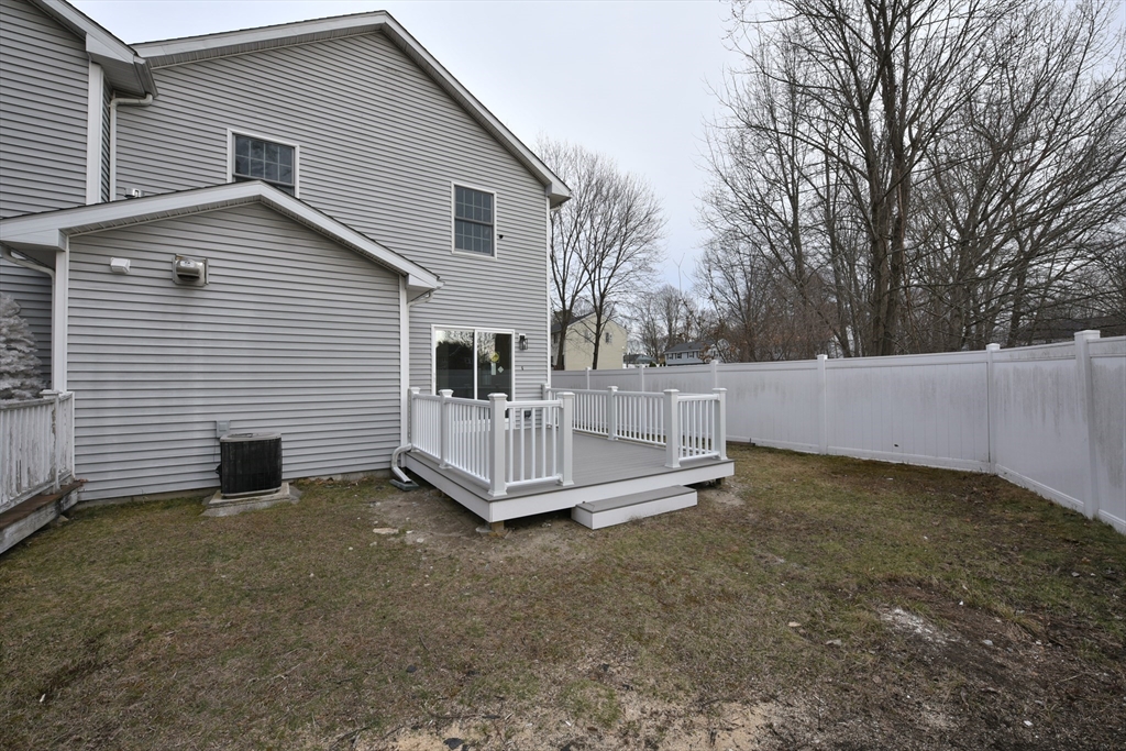 3 bed, 2 bath apartment for rent at 19 Stillman Circle Unit N/A, Natick — photo 3 of 16