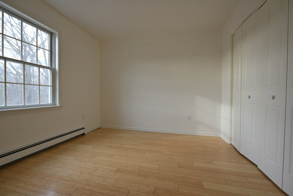 3 bed, 2 bath apartment for rent at 19 Stillman Circle Unit N/A, Natick — photo 7 of 16