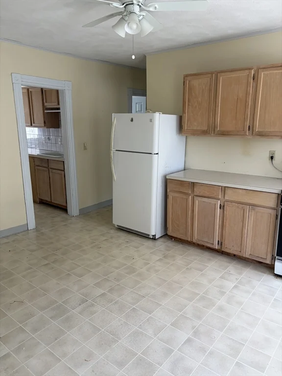 2 bed, 1 bath apartment for rent at 19 Sturgis Unit 2, Woburn — photo 12 of 12