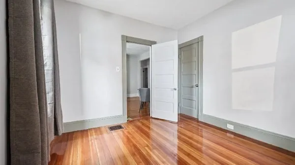 4 bed, 1 bath apartment for rent at 19 Sudan St Unit 1, Dorchester — photo 9 of 17