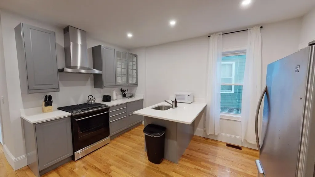 4 bed, 1 bath apartment for rent at 19 Sudan St Unit 1, Dorchester