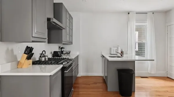 4 bed, 1 bath apartment for rent at 19 Sudan St Unit 1, Dorchester — photo 2 of 17