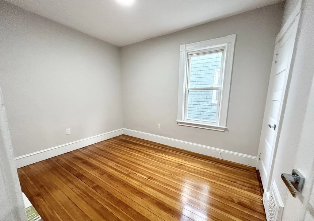 4 bed, 2 bath apartment for rent at 19 Sudan St Unit 2, Dorchester — photo 7 of 10