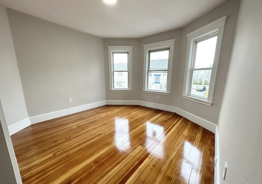 4 bed, 2 bath apartment for rent at 19 Sudan St Unit 2, Dorchester — photo 3 of 10