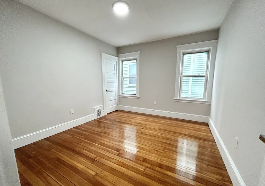 4 bed, 2 bath apartment for rent at 19 Sudan St Unit 2, Dorchester — photo 8 of 10