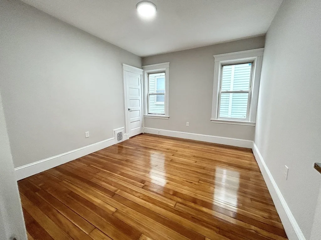 4 bed, 2 bath apartment for rent at 19 Sudan St Unit 3, Dorchester — photo 5 of 10