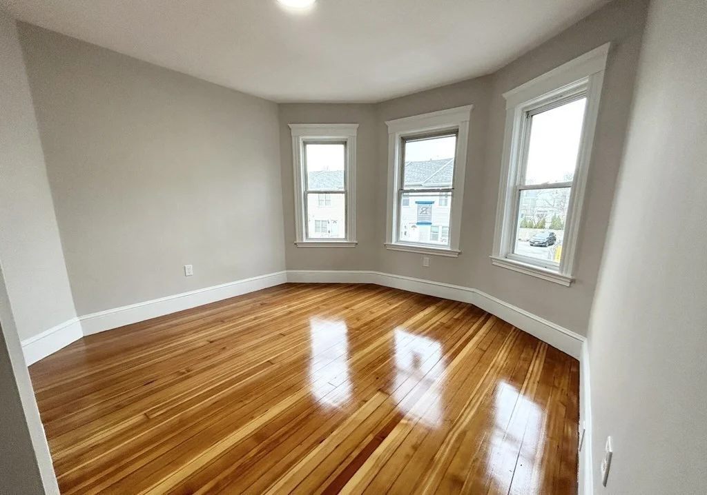 4 bed, 2 bath apartment for rent at 19 Sudan St Unit 3, Dorchester — photo 3 of 10