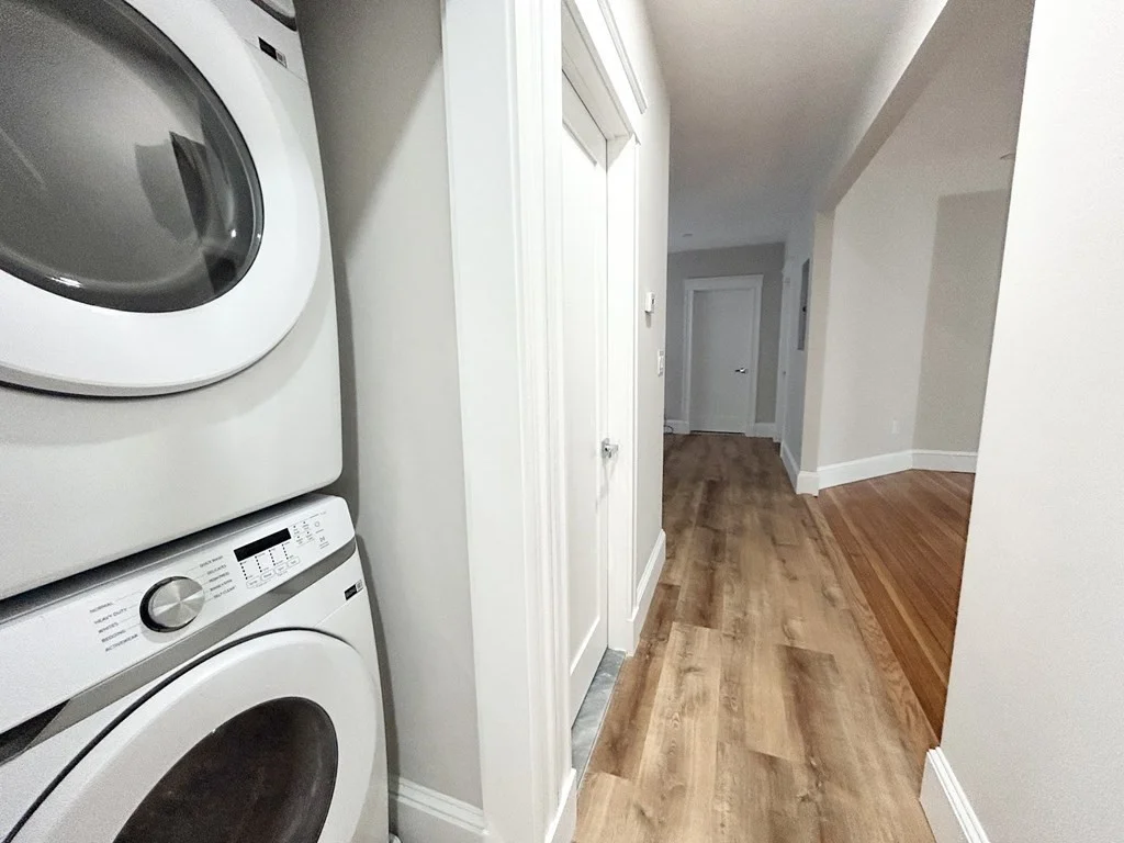 4 bed, 2 bath apartment for rent at 19 Sudan St Unit 3, Dorchester — photo 4 of 10