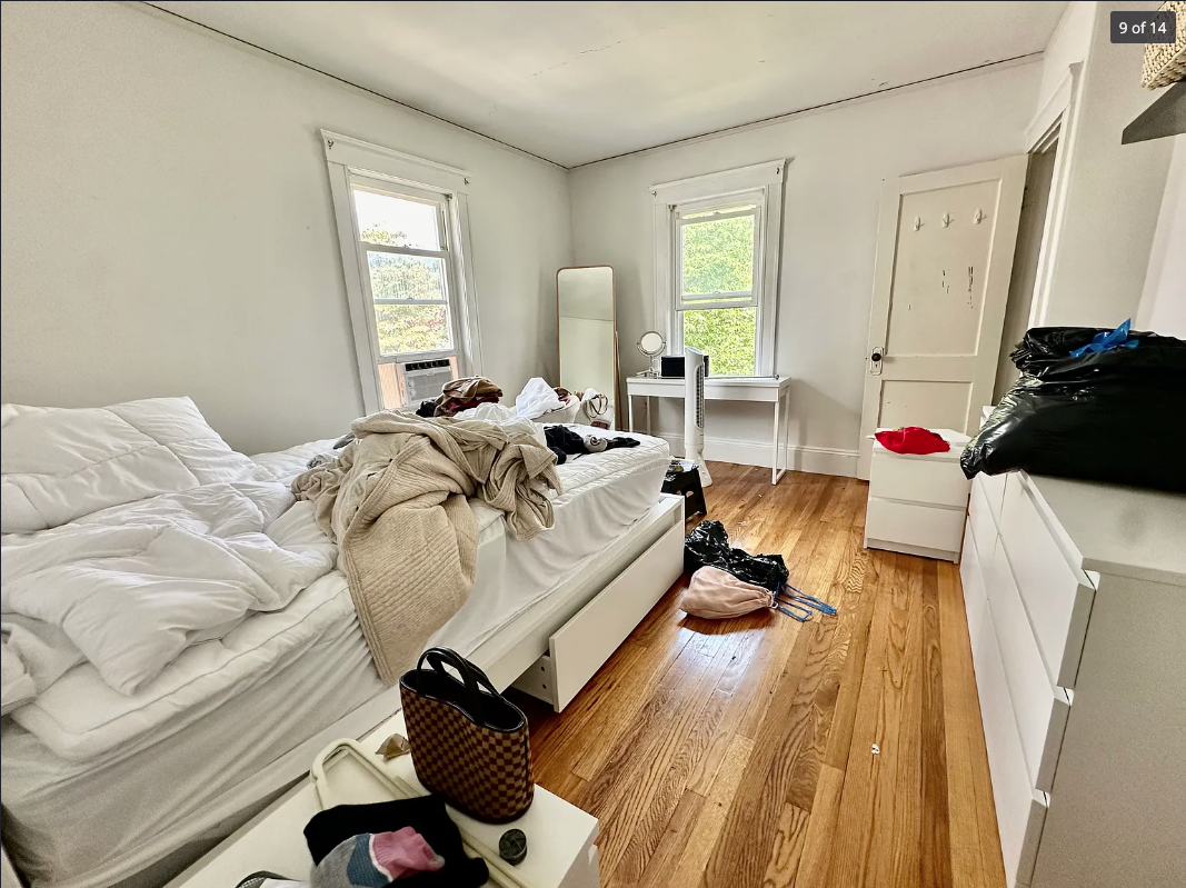 4 bed, 1 bath apartment for rent at 19 Sunset Rd, West Somerville — photo 9 of 14