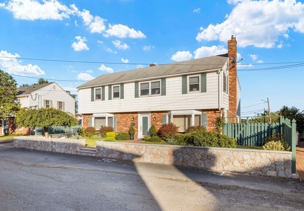 3 bed, 1 bath apartment for rent at 19 Swan Ave Unit B, East Boston
