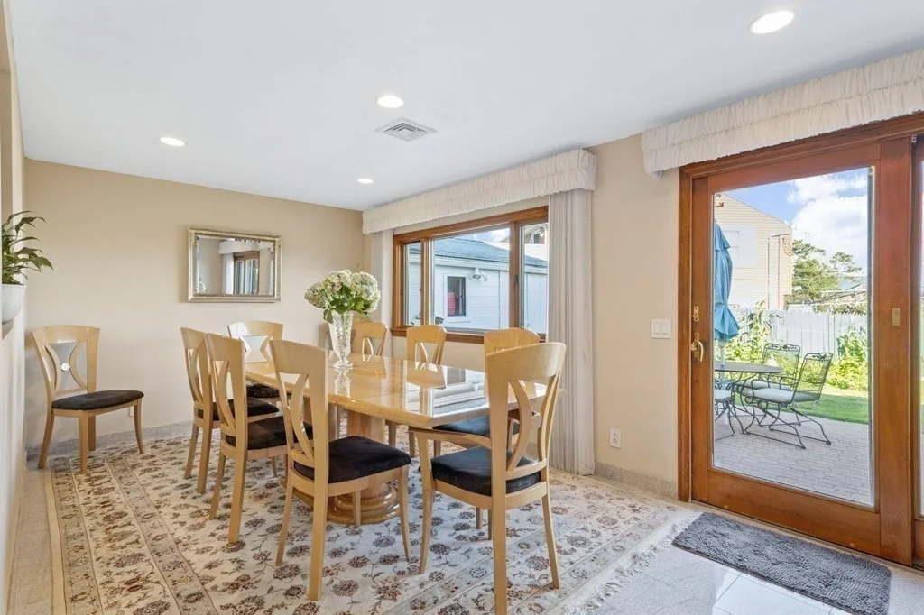 3 bed, 1 bath apartment for rent at 19 Swan Ave Unit B, East Boston — photo 8 of 17