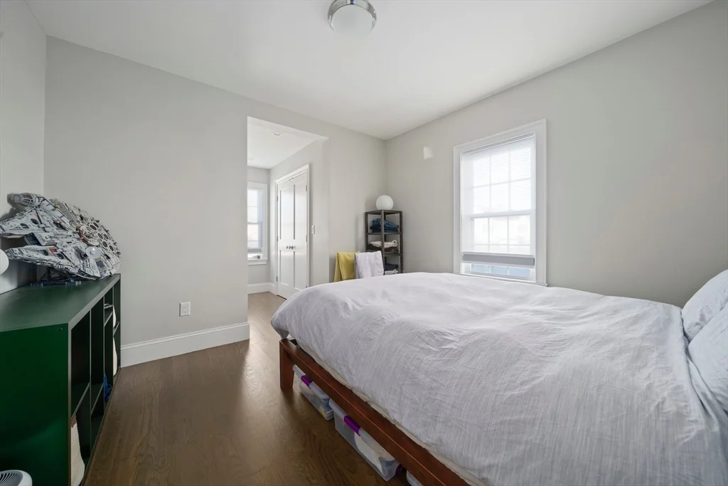 3 bed, 2 bath apartment for rent at 19 Taft St Unit 19, Quincy — photo 13 of 23