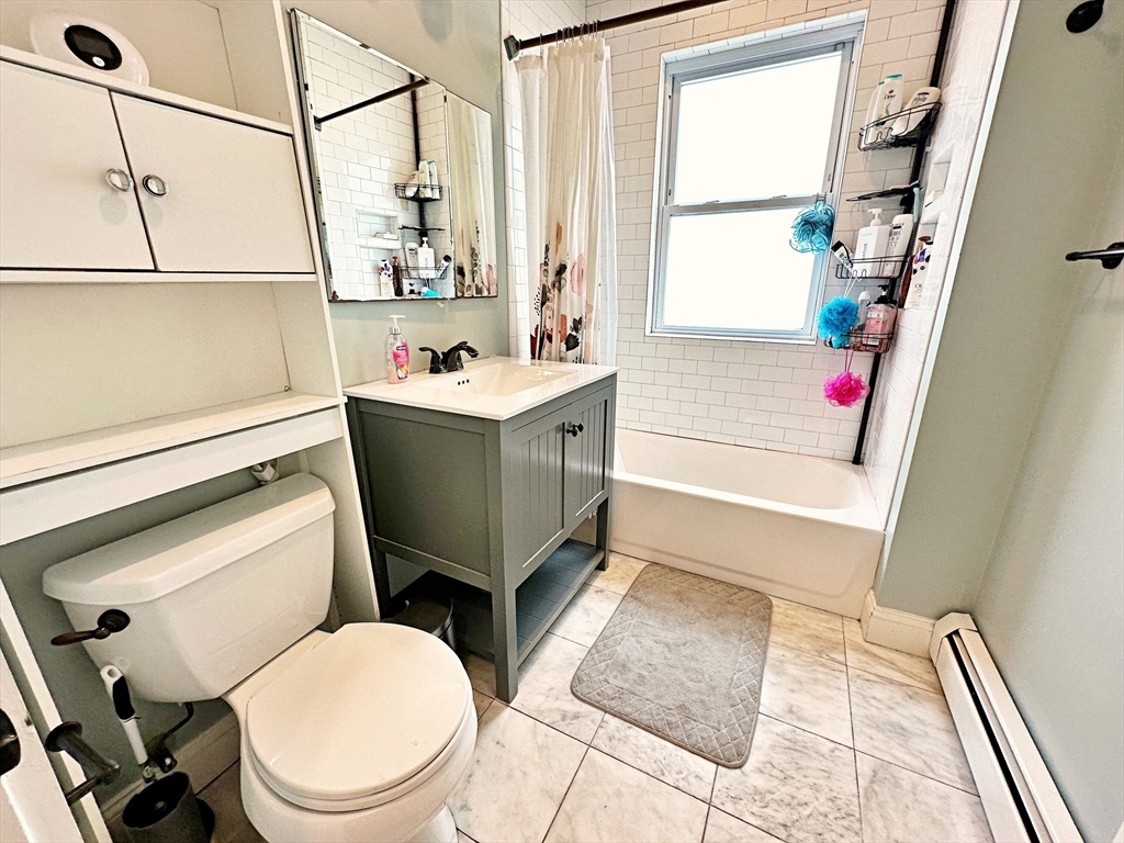 2 bed, 1 bath apartment for rent at 19 Thornton St Unit 2L, Revere — photo 6 of 7