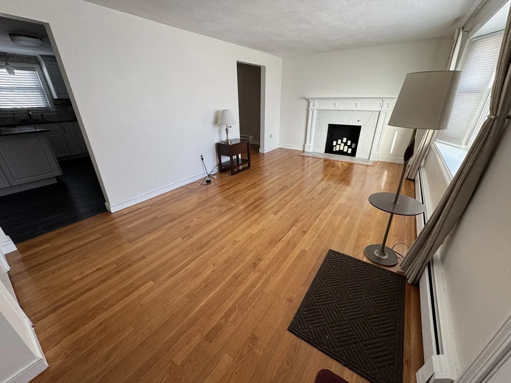 3 bed, 1 bath apartment for rent at 19 Thurlow St, Boston — photo 7 of 26