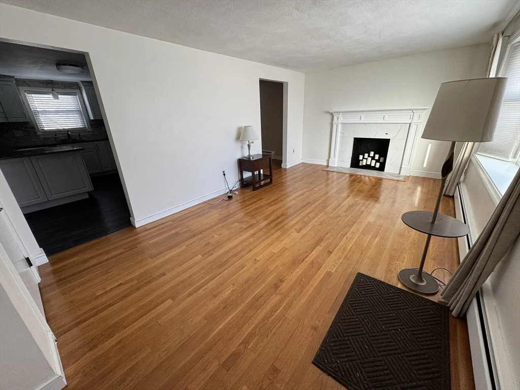3 bed, 1 bath apartment for rent at 19 Thurlow St, Boston — photo 8 of 26